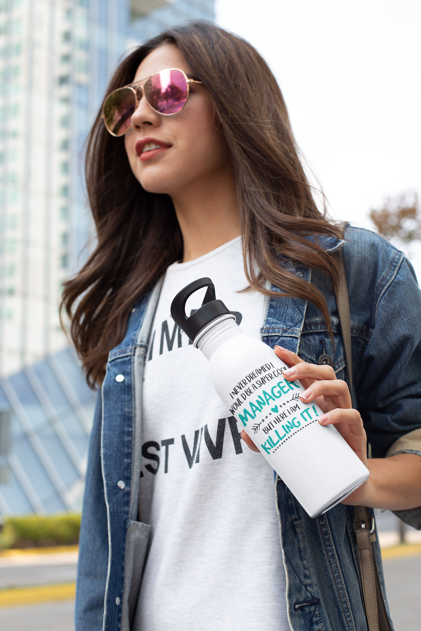Personalized Manager Water Bottle, Cool 32oz Manager Gift, Trendy Water Bottle for Managers, Customized Drinkware For Her/Him